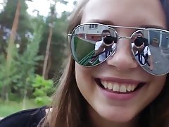 Anal träningspass med en dildo