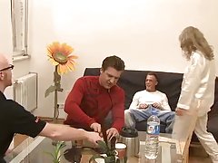 Spelet vuxna kvinnor