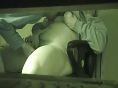 Busty tik dansa striptease